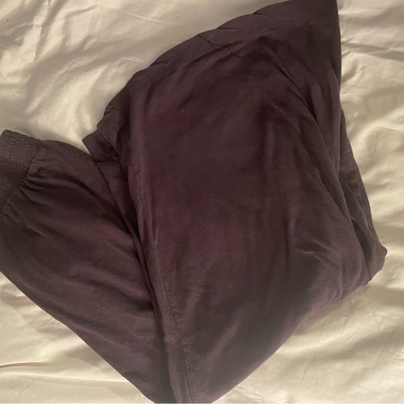 Z Supply 💙 Ashton Slub Flare Pants in Dark Grey/Charcoal - Picture 5 of 8